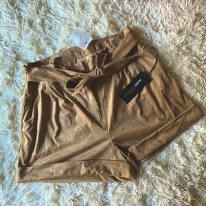 NWT New York & Company Gabrielle Union Suede Shorts Size XL
